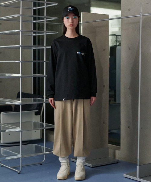 NEONSIGN（ネオンサイン）の「NEONSIGN/ネオンサイン/Ｎｍｗ．Ｒ.Ｃ.Box Logo L/S Tee/ロンT（Tシャツ/カットソー・メンズ・ブラック・46/48）」の4枚目の写真