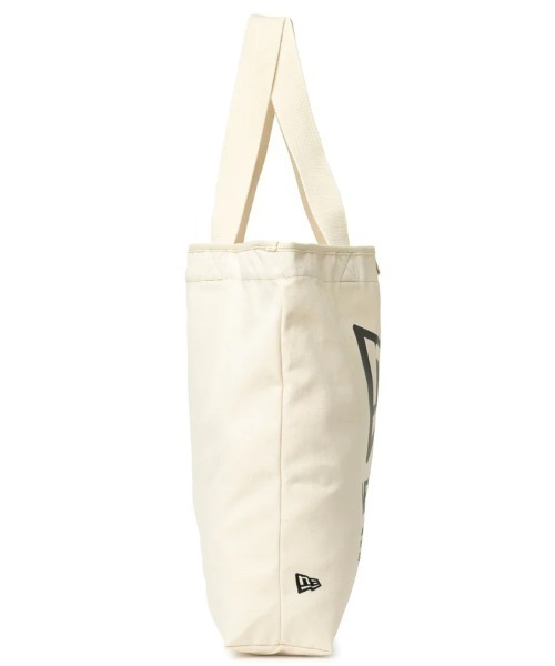 NEW ERA（ニューエラ）の「NEW ERA/ニューエラ トートバック ライトトートバッグ 14L フラッグロゴ アイボリー × ブラック 13518021（トートバッグ・メンズ・アイボリー・FREE）」の6枚目の写真