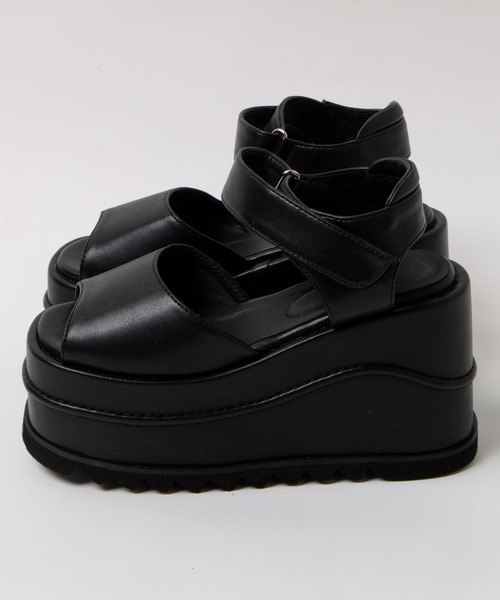 WEGO（ウィゴー）の「WEGO/ウェーブボリュームサンダル（サンダル・レディース・ブラック・MEDIUM/LARGE）」の6枚目の写真