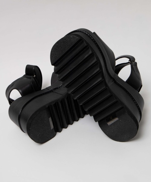 WEGO（ウィゴー）の「WEGO/ウェーブボリュームサンダル（サンダル・レディース・ブラック・MEDIUM/LARGE）」の9枚目の写真