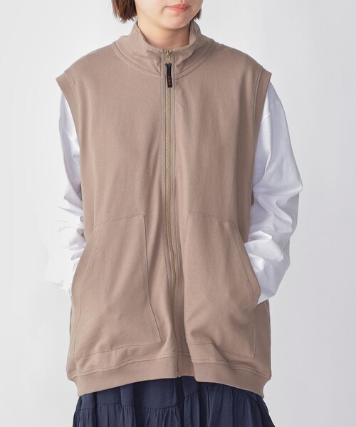 HINSON(ヒンソン)の「*【SHIPS別注】HINSON: スタンド ジップ カットソー ベスト(ベスト・メンズ・オレンジ/ネイビー/ダークグレー/キャメル・MEDIUM/LARGE)」の4枚目の写真