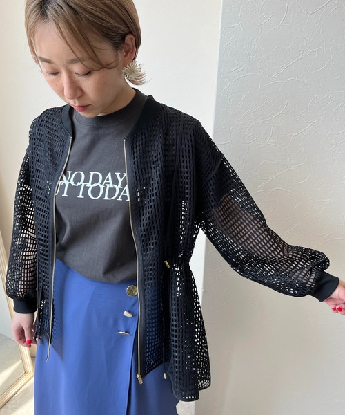 LHELBIE（レルビエ）の「メッシュドロストブルゾン（ブルゾン・レディース・オフホワイト/ネイビー/ブラック・M）」の3枚目の写真