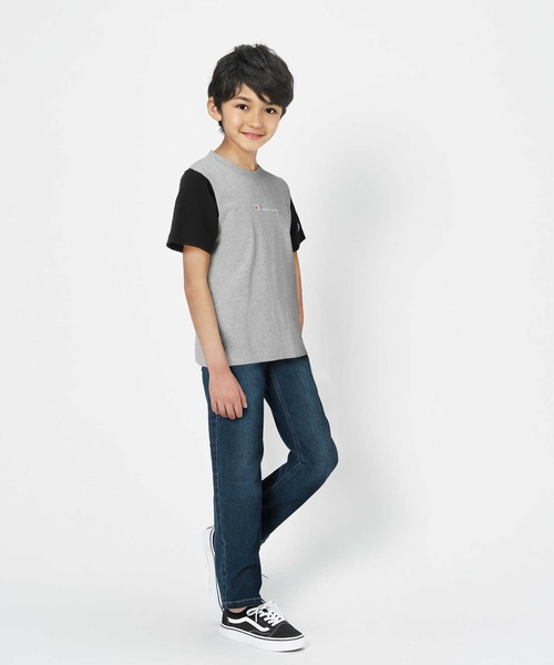 Champion（チャンピオン）の「【Champion】ロゴ刺繍クレイジーＴシャツ（Tシャツ/カットソー・キッズ・ブラック×グレー/ブルー/ライトインディゴブルー/グリーン・105/120/140/130）」の5枚目の写真