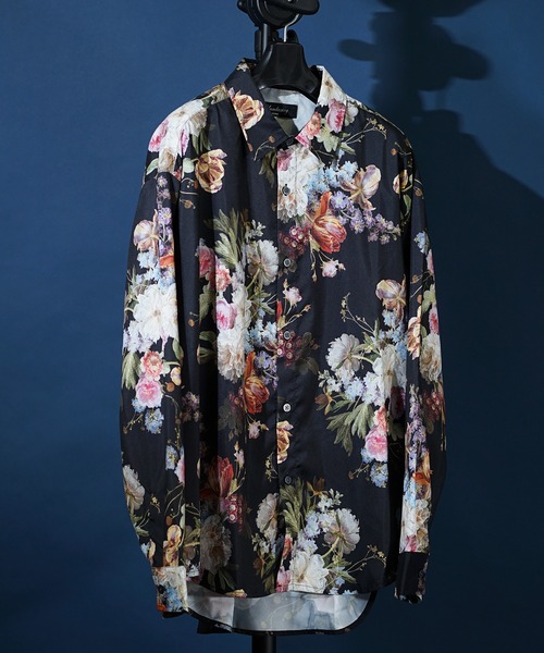 unrelaxing(アンリラクシング)の「ビッグシルエット総柄シャツ(シャツ/ブラウス・メンズ・ホワイト系5/その他14/その他26/ライトブラック/ブラック系3/ホワイト系その他/ブラック系その他3/ブラック系その他6/ホワイト系その他2/ライトグレー/パイソン/ダークグリーン系/ダークオリーブ/ライトグリーン系/ブラック/A/ライトホワイト/ダークブラック/ブラック系その他4/W/レッド/ホワイト×エメラルドグリーン/ダークグリーン系2/ケリーグリーン/その他35/チャコールグレー×ブラック/その他29/チョコ/オリーブ系1/N/ダークアッシュ/Y/ブラック×ブラック/ブラック系4/P/ベージュ系その他/アイボリー系4/ブルー系6/その他18/アッシュグレー/ブラック×ブルー/その他21/その他12/ブラック系その他/ライトブルー/クリアブルー/クリアグリーン/その他27/ホワイト×ブルー/ホワイト系その他7/F/クリアブラック/グレー系その他2/インディゴブルー/スカイブルー系6/Z/チェリーレッド/その他13/J/ライトグリーン系1/ベージュ系/イエロー系1/パープル/ブラック×ピンク/ライトグレー系1/ブラック系その他5/ホワイト×グレー/ライトグリーン系4/カーキ系7/オリーブ系/アイボリー/グレー系2/ホワイト×ブラック/その他10/ブラック系1/ブラック×ホワイト/ホワイト系6/ホワイト系その他3/ホワイト/C/その他2/ダークグリーン系1/スミクロ/ホワイト系9/ホワイト系8/ホワイト系7/ブルー系8/その他4/G/ブラック系7/ブラック系8/その他/その他17/S/その他1/Q/その他19/H/その他30・FREE)」の18枚目の写真