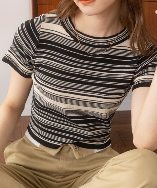 Ada.(エイダ)の「今なら490円!マルチボーダー コンパクトニット チビT(Tシャツ/カットソー・レディース・マスタード/グリーン/ブラック・FREE)」の6枚目の写真