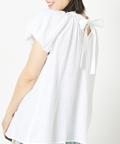 Le temps riche（ルタンリッシュ）の「【販売終了】コットンドビーバックリボンパフスリーブブラウス ＜Le temps riche＞（シャツ/ブラウス・レディース・イエロー/オフホワイト/パープル・M/L）」の4枚目の写真