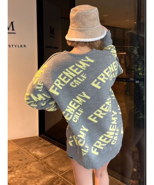 GYDA(ジェイダ)の「FRENEMY ニット トップス(ニット/セーター・レディース・ブラック/グレー/オフホワイト・FREE)」の4枚目の写真