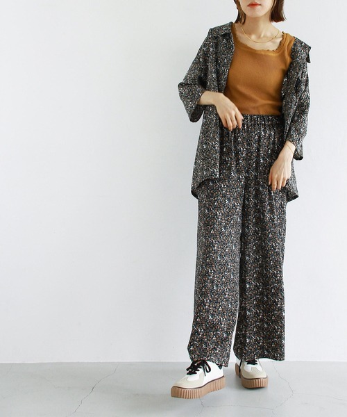 Crisp（クリスプ）の「花柄イージーパンツ（その他パンツ・レディース・ブラック/イエロー/ブルー・FREE）」の4枚目の写真