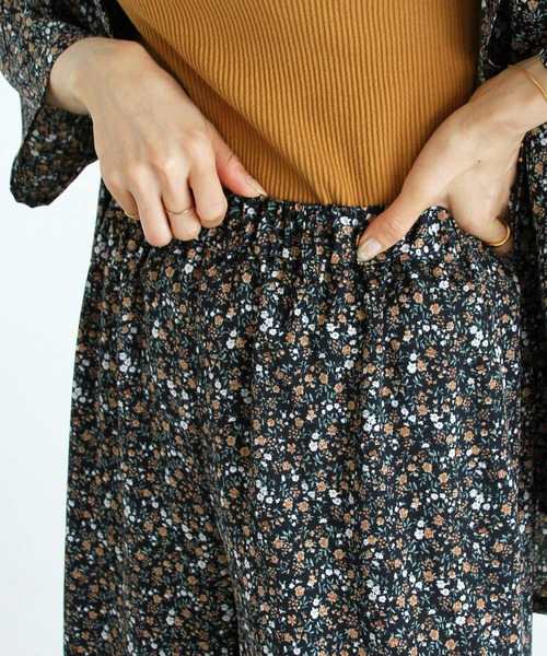 Crisp（クリスプ）の「花柄イージーパンツ（その他パンツ・レディース・ブラック/イエロー/ブルー・FREE）」の11枚目の写真