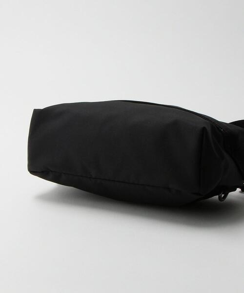 NIKE(ナイキ)の「<NIKE>ウィメンズ フューチュラ クロスボディバッグ(ショルダーバッグ・レディース・ブラック・FREE)」の7枚目の写真