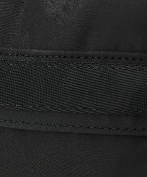 NIKE(ナイキ)の「<NIKE>ウィメンズ フューチュラ クロスボディバッグ(ショルダーバッグ・レディース・ブラック・FREE)」の13枚目の写真