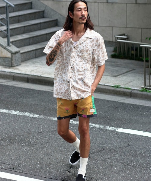 roial（ロイアル）の「SS SHIRT/ROAIL(ロイアル)ペイズリーパターンボックスシルエット半袖総柄シャツ（シャツ/ブラウス・メンズ・ベージュ/ネイビー・MEDIUM/X-LARGE/LARGE）」の5枚目の写真