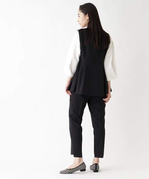 【新品タグ付き】OPAQUE.CLIP ぺプラムジレ　黒　36(S) OPAQUE.CLIP（オペークドットクリップ）の「◇セットアップ対応