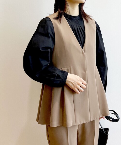 OPAQUE.CLIP（オペークドットクリップ）の「◆セットアップ対応 ペプラムジレ【洗濯機洗い可／イージーケア】（ベスト・レディース・ブラウン系その他/ブラック・38/40）」の17枚目の写真