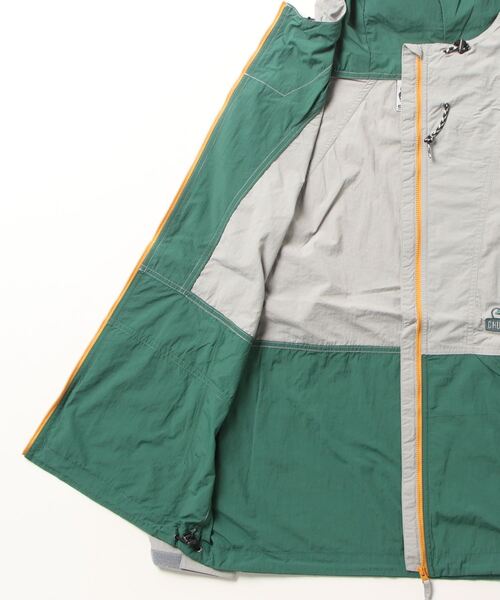 CHUMS(チャムス)の「チャムス CHUMS Camp Field Hoodie(ナイロンジャケット・メンズ・グレー・S/M/L/LL)」の3枚目の写真