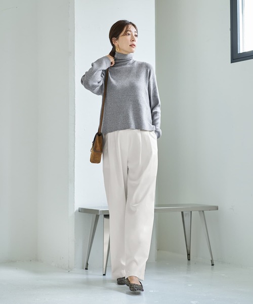 STYLE DELI(スタイルデリ)の「ソフトタッチ◆タートルネックワイドトップス(ニット/セーター・レディース・ブラック/グレー/ベージュ/ホワイト系その他/フューシャピンク/ホワイト・FREE)」の18枚目の写真