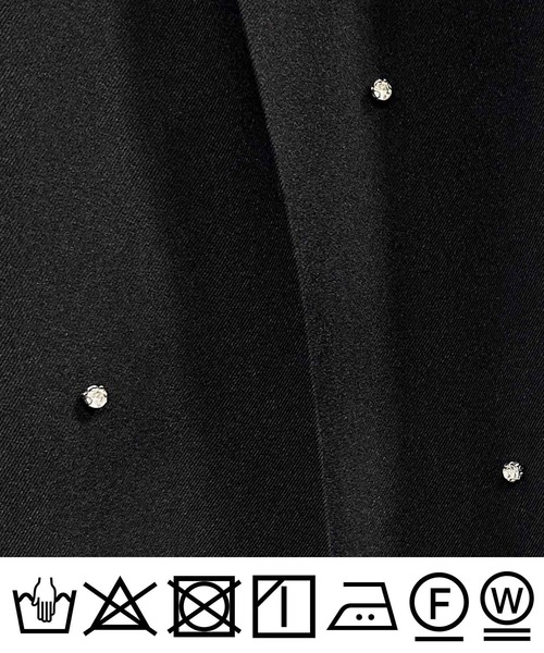 PICCIN PERLA(ピッチンペルラ)の「フロントタック センタープレス ラインストーンパンツ(スラックス・レディース・ブラック・S/M)」の15枚目の写真