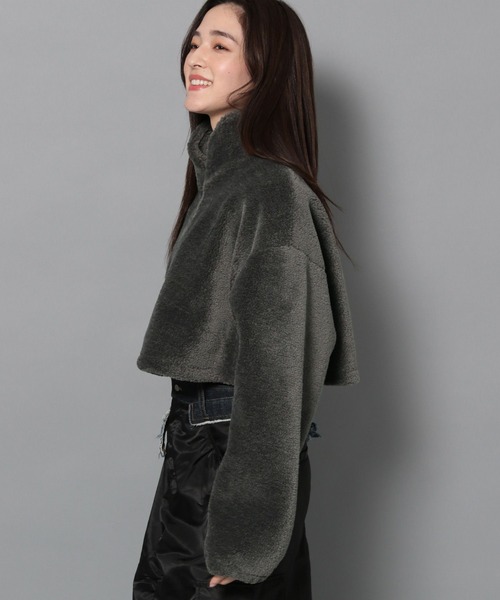 Anui（アニュイ）の「【UNISEX】ボアハーフZIPプルオーバー（その他アウター・レディース・チャコールグレー/オフホワイト/グレー系その他・SMALL/MEDIUM）」の5枚目の写真