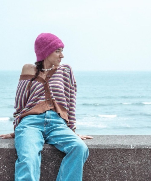 ROXY（ロキシー）の「SUPER NATURAL/ロキシーフロントブランドロゴボアニットキャップ（ニットキャップ/ビーニー・レディース・ピンク/ブラック/ホワイト/ホワイト系その他・FREE）」の4枚目の写真