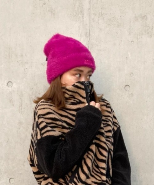 ROXY（ロキシー）の「SUPER NATURAL/ロキシーフロントブランドロゴボアニットキャップ（ニットキャップ/ビーニー・レディース・ピンク/ブラック/ホワイト/ホワイト系その他・FREE）」の6枚目の写真