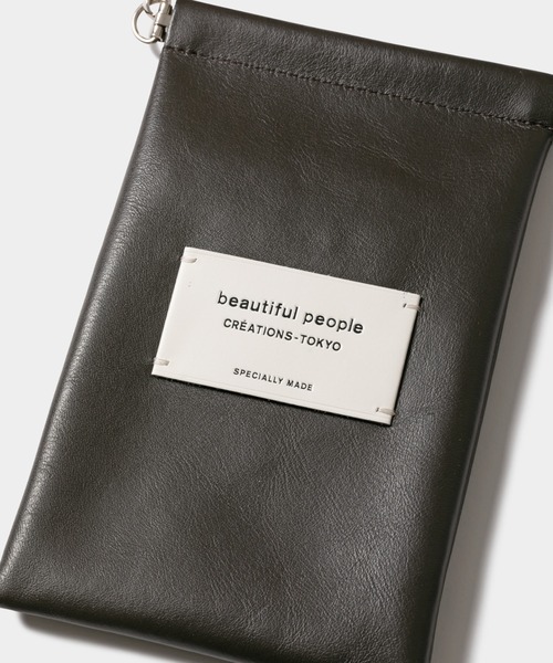 beautiful people(ビューティフルピープル)の「color leather document case(ショルダーバッグ・レディース・グレイッシュベージュ/グレー/ブラック/アイボリー/ピンク/グリーン・FREE)」の13枚目の写真
