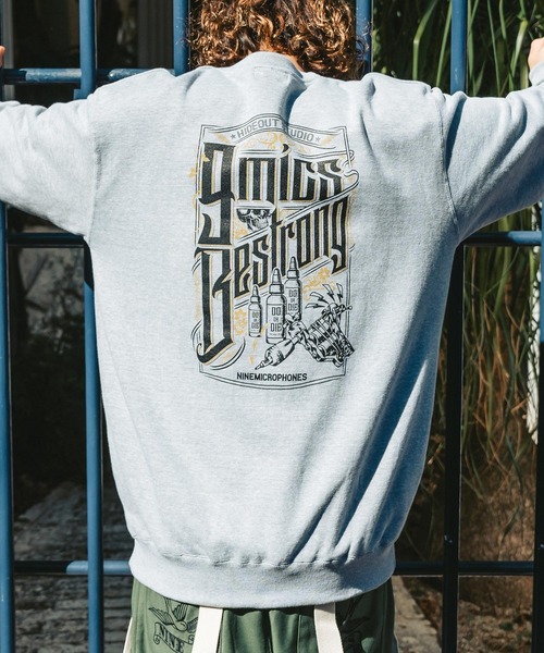 NineMicrophones(ナインマイクロフォンズ)の「HIDEOUT SWEAT(スウェット・メンズ・ブラック/ホワイト/グレー・MEDIUM/LARGE/X-LARGE/XX-LARGE/SMALL)」の1枚目の写真