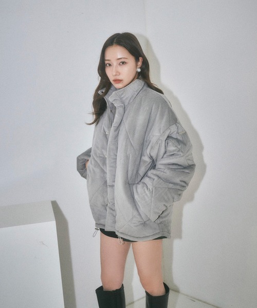 ANDGEEBEE(アンジービー)の「キルティングエコダウンジャケット(ダウンジャケット/コート・レディース・アイボリー/ネイビー/グレー・FREE)」の2枚目の写真