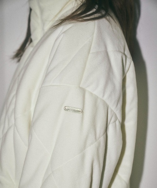 ANDGEEBEE(アンジービー)の「キルティングエコダウンジャケット(ダウンジャケット/コート・レディース・アイボリー/ネイビー/グレー・FREE)」の8枚目の写真