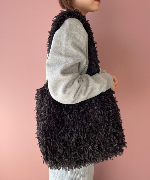 LOWRYS FARM（ローリーズファーム）の「フェザートートＢＡＧ　989597（トートバッグ・レディース・ブラック/ブルー/アイボリー・FREE）」の8枚目の写真