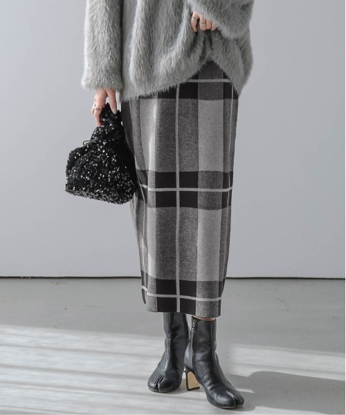 SUGAR BISKET（シュガービスケット）の「チェック柄タイトスカート（スカート・レディース・イエロー/ホワイト/グレー/ブラウン/ピンク/ブルー・フリー）」の2枚目の写真