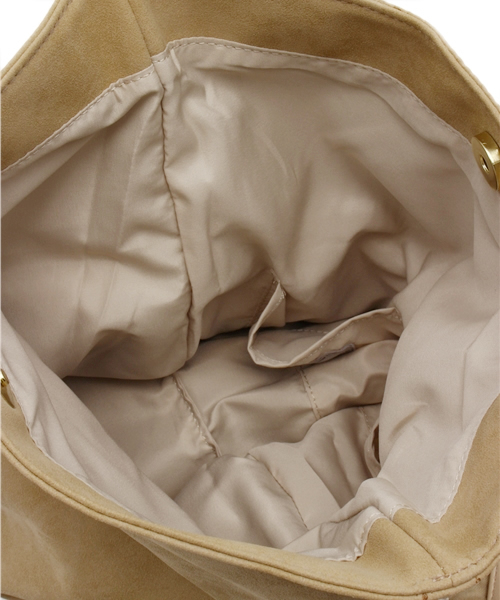 natural couture（ナチュラルクチュール）の「【natural couture NICE CLAUP】フリンジショルダーバッグ（ショルダーバッグ・レディース・ベージュ/キャメル/ブラック・FREE）」の5枚目の写真