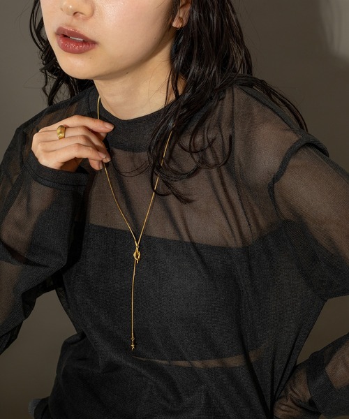 voov（ブーブ）の「【金属アレルギー対応】幅広 ライン リング サージカル 指輪 デイリー オケージョン（リング・レディース・ゴールド/シルバー・11号）」の4枚目の写真