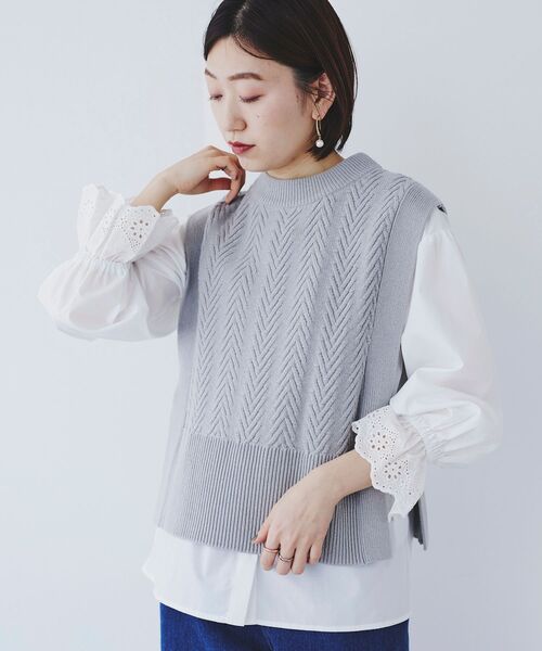 le.coeur blanc（ルクールブラン）の「柄編みニットベスト（ベスト・レディース・ライトグレー/オフホワイト・38）」の15枚目の写真