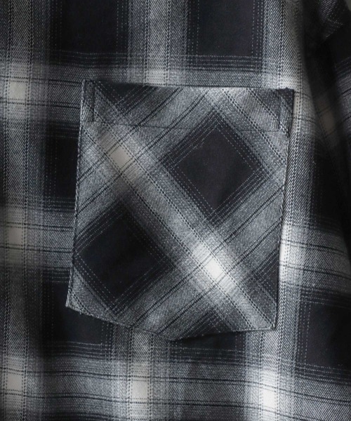 SITRY(シトリー)の「Ombre Check Shirt/オーバーサイズ オンブレチェックシャツ(シャツ/ブラウス・メンズ・ホワイト×ブラック/ブラウン/ブラック×ホワイト/ネイビー/ブルー・M/L)」の9枚目の写真