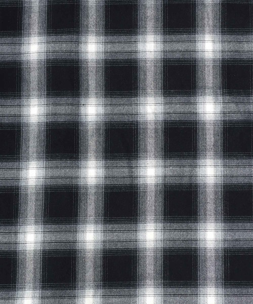 SITRY(シトリー)の「Ombre Check Shirt/オーバーサイズ オンブレチェックシャツ(シャツ/ブラウス・メンズ・ホワイト×ブラック/ブラウン/ブラック×ホワイト/ネイビー/ブルー・M/L)」の14枚目の写真