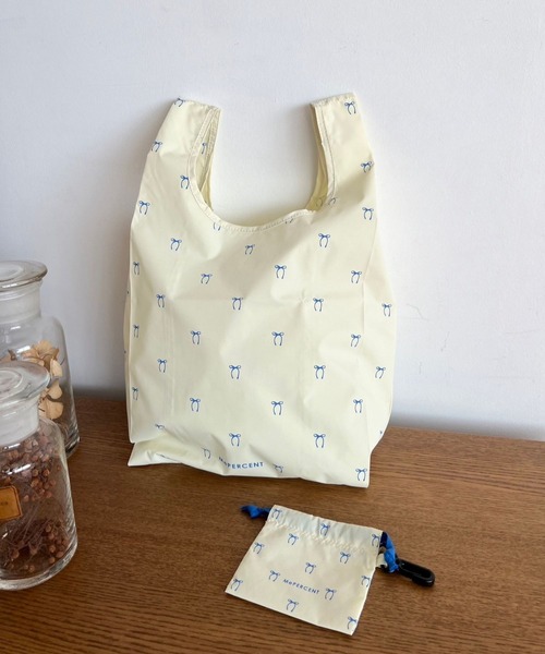 Me%(ミィパーセント)の「【巾着ポーチ付き】エコバッグチャーム 100801(エコバッグ/サブバッグ・レディース・グレー/ベージュ/オフホワイト/ブラック/ブルー/アイボリー/キャメル/ネイビー/イエロー系その他・FREE)」の6枚目の写真