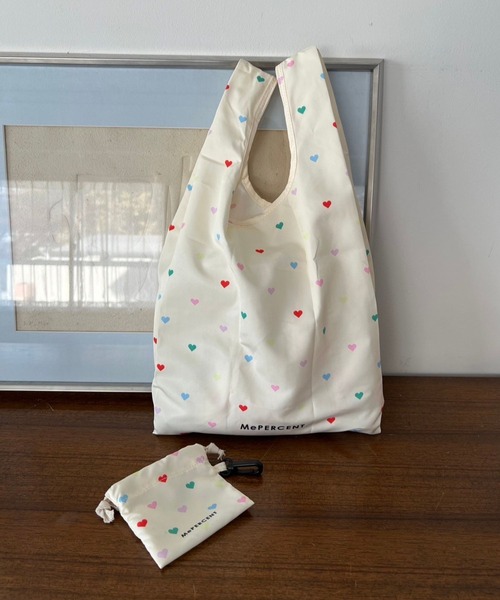 Me%(ミィパーセント)の「【巾着ポーチ付き】エコバッグチャーム 100801(エコバッグ/サブバッグ・レディース・グレー/ベージュ/オフホワイト/ブラック/ブルー/アイボリー/キャメル/ネイビー/イエロー系その他・FREE)」の9枚目の写真