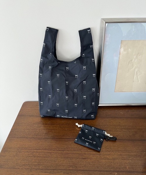 Me%(ミィパーセント)の「【巾着ポーチ付き】エコバッグチャーム 100801(エコバッグ/サブバッグ・レディース・グレー/ベージュ/オフホワイト/ブラック/ブルー/アイボリー/キャメル/ネイビー/イエロー系その他・FREE)」の13枚目の写真