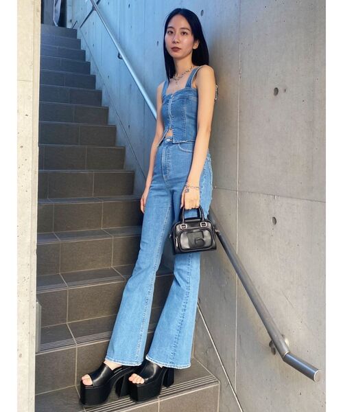 EMODA(エモダ)の「マークシアーコンパクトバッグ(ハンドバッグ・レディース・ブルー/ブラック/ベージュ・FREE)」の4枚目の写真