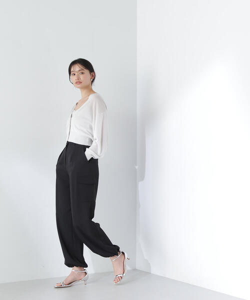 NATURAL BEAUTY BASIC（ナチュラルビューティーベーシック）の「◇シアーカーデ＆ハートネックニットタンク（カーディガン/ボレロ・レディース・オフホワイト/グレー/ブラック/ピンク・FREE）」の17枚目の写真