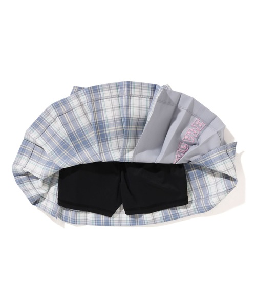 A BATHING APE(アベイシングエイプ)の「CHECK PLEATED SKIRT(スカート・キッズ・サックスブルー・140/130/120)」の3枚目の写真
