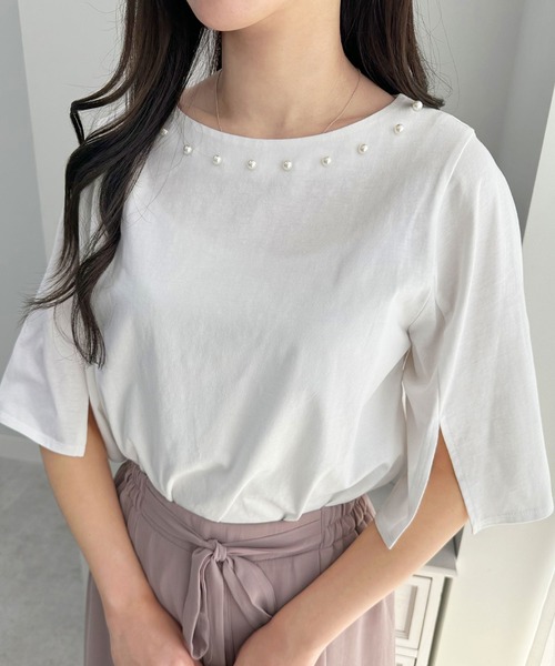 alotta（アロッタ）の「さらひやりコットンパール調デザインＴシャツ（Tシャツ/カットソー・レディース・ホワイト/ライトベージュ/ラベンダー/ブラック/ブルー・3L/LL/L/M）」の2枚目の写真