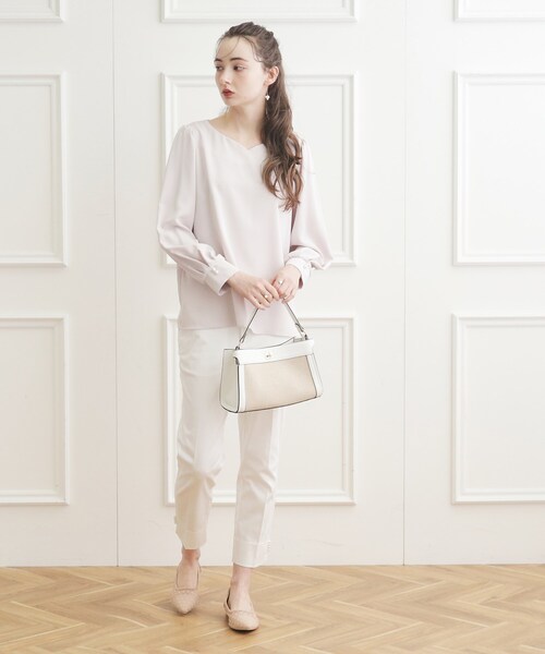 couture brooch（クチュールブローチ）の「◆ハートネック配色ポイントブラウス（シャツ/ブラウス・レディース・ライトグレー系4/アイボリー系4・42/40/38）」の14枚目の写真