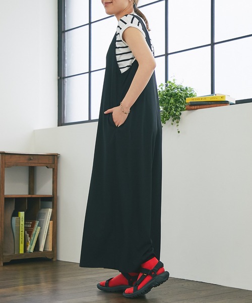 un dix cors（アンディコール）の「リラックスサロペット（サロペット/オーバーオール・レディース・ブラック・FREE）」の4枚目の写真