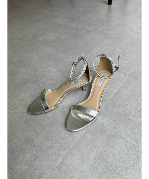 DouDou（ドゥドゥ）の「5センチヒールストラップサンダル（サンダル・レディース・シルバー/ゴールド/ブラック・23cm/23.5cm/24cm）」の13枚目の写真