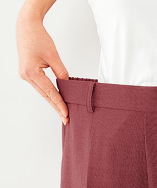 BELLUNA PLUS(ベルーナ)の「ヒンヤリ麻調ビンテージワイドパンツ63丈(その他パンツ・レディース・パープル系/バーガンディー/サンドベージュ/ネイビー・SMALL/MEDIUM/LARGE/X-LARGE)」の10枚目の写真