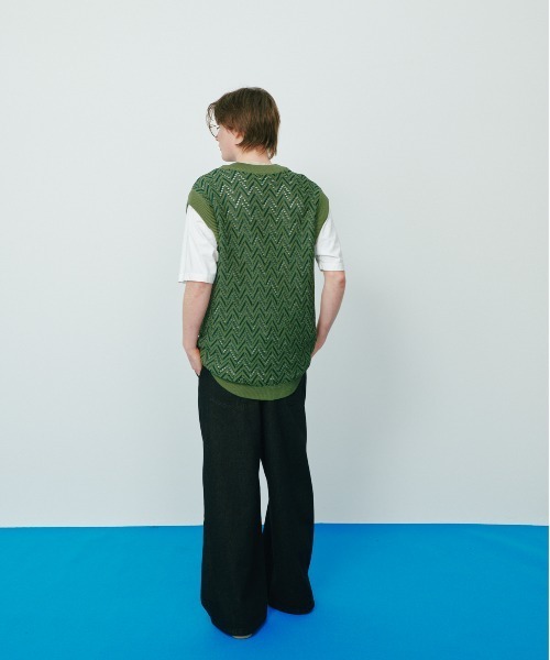KACCO(カッコ)の「《ユニセックスアイテム》SHEER LACE KNIT VEST / シアーレースニットベスト(Tシャツ/カットソー・メンズ・ブラック/グリーン・SMALL/LARGE/MEDIUM)」の6枚目の写真