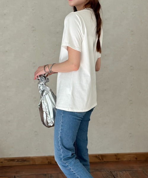 Per sist ence(パーシエンス)の「天竺衿ぐりパール付きTシャツ/手洗い可(Tシャツ/カットソー・レディース・イエロー/ブラック/オフホワイト・FREE)」の12枚目の写真