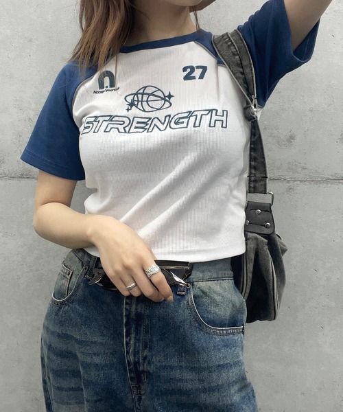 ROGER AND RAW(ロジャーアンドロウ)の「袖配色ショート丈リブTシャツ(Tシャツ/カットソー・レディース・ネイビー/ホワイト/ピンク/ブラック・FREE)」の21枚目の写真