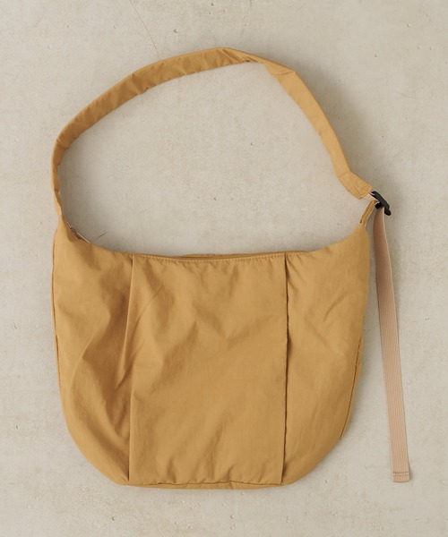 BIRTHDAY BAR（バースデイバー）の「LIGHT NYLON SHOULDER（ショルダーバッグ・レディース・ベージュ/ブラック/グレー・0）」の14枚目の写真